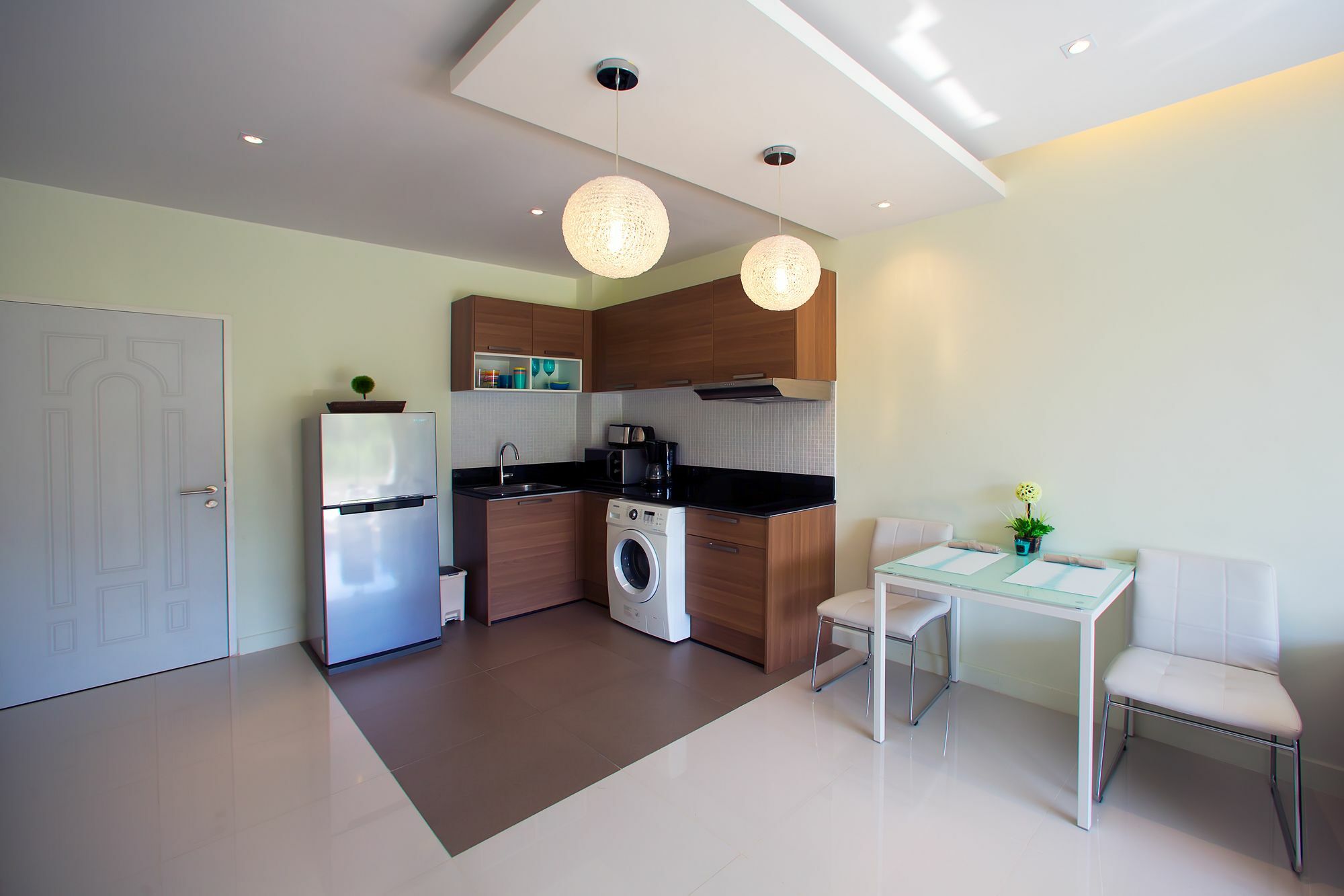 The Lago Apartments Rawai Экстерьер фото