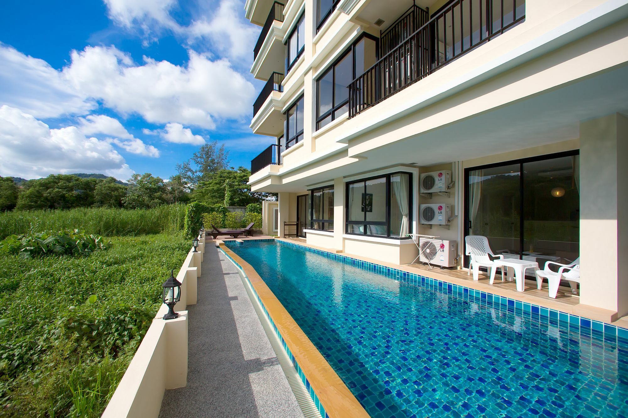 The Lago Apartments Rawai Экстерьер фото